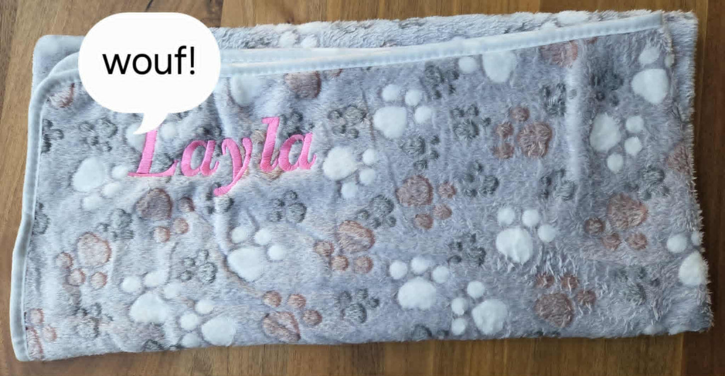 Couverture pour votre animal de compagnie brodée (broderie incluse dans le prix)